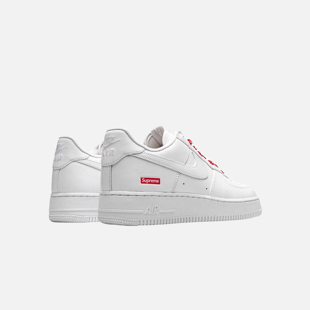 Nike x Supreme Air Force 1 Low White Box Logo